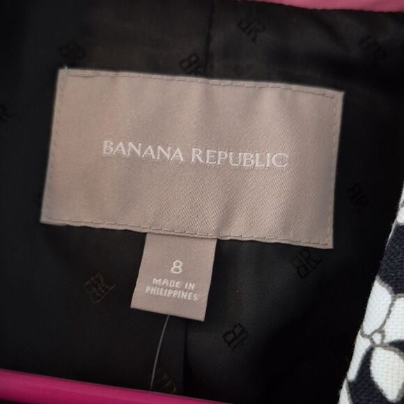 Banana Republic Floral black and white blazer Size 8 NWT - Picture 3 of 11